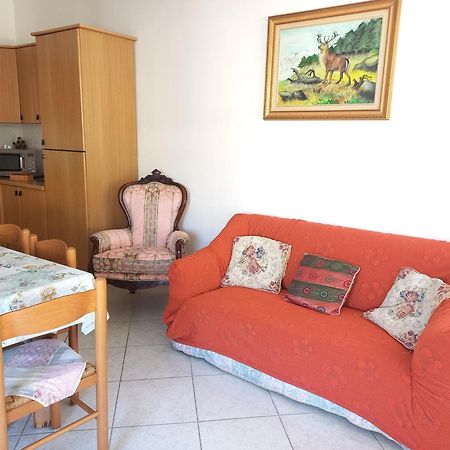 Santu Luisu Iun P2230 Apartment Galtelli Luaran gambar